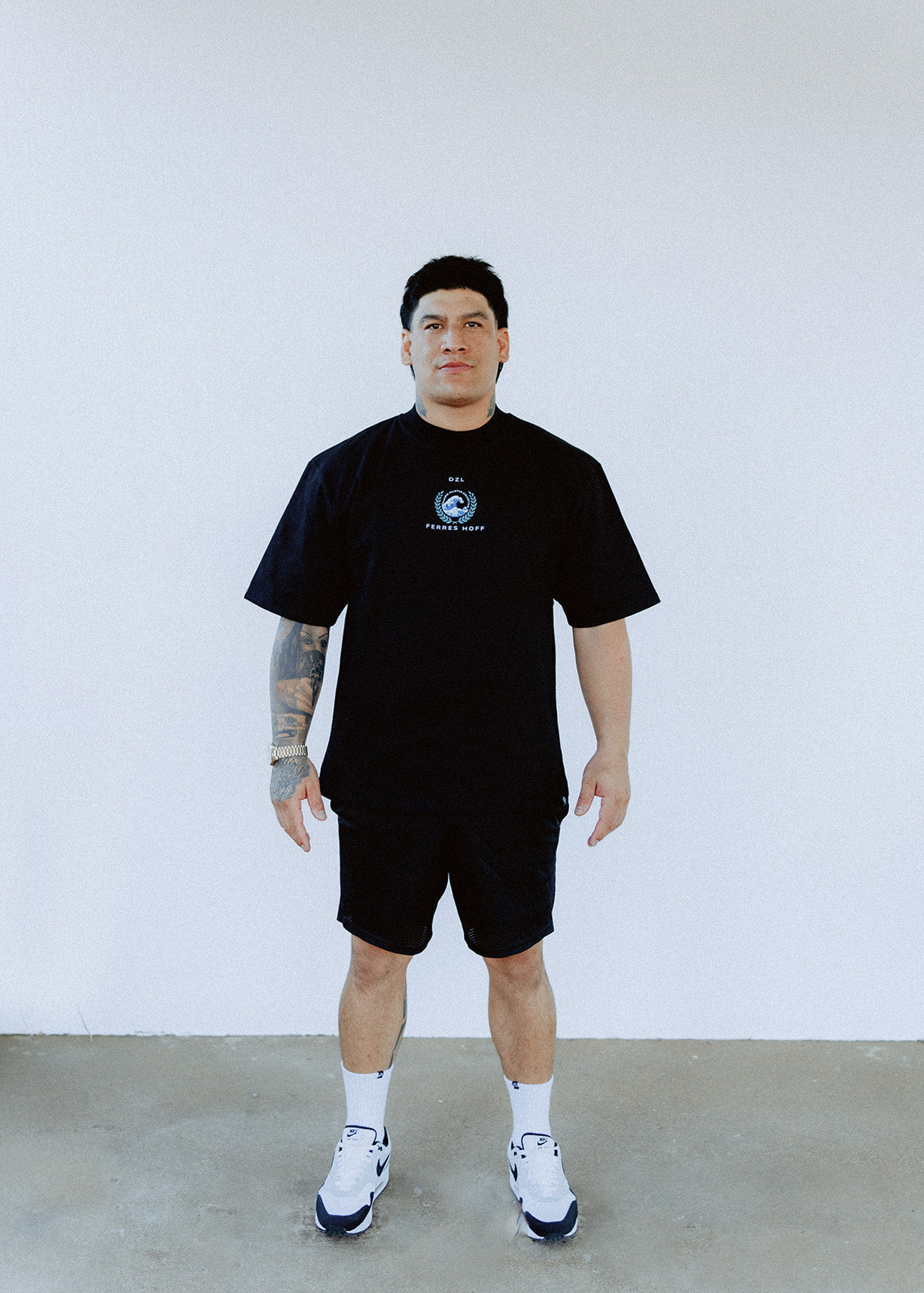 OCEANS RELAXED FIT TEE (BLACK)